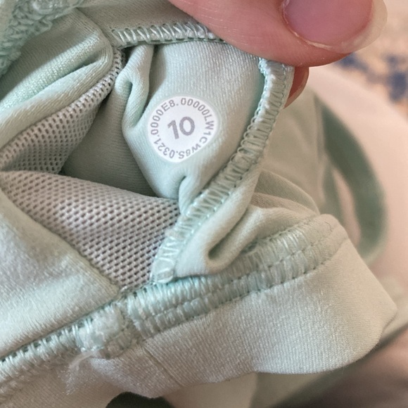 Light Blue Align Tank Lululemon - Picture 3 of 5